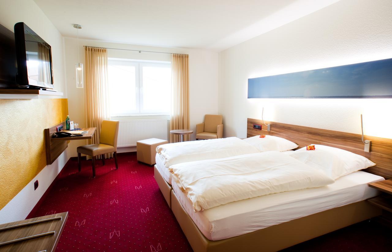 Hotel Im Schuetzenhof, Jever Exterior photo